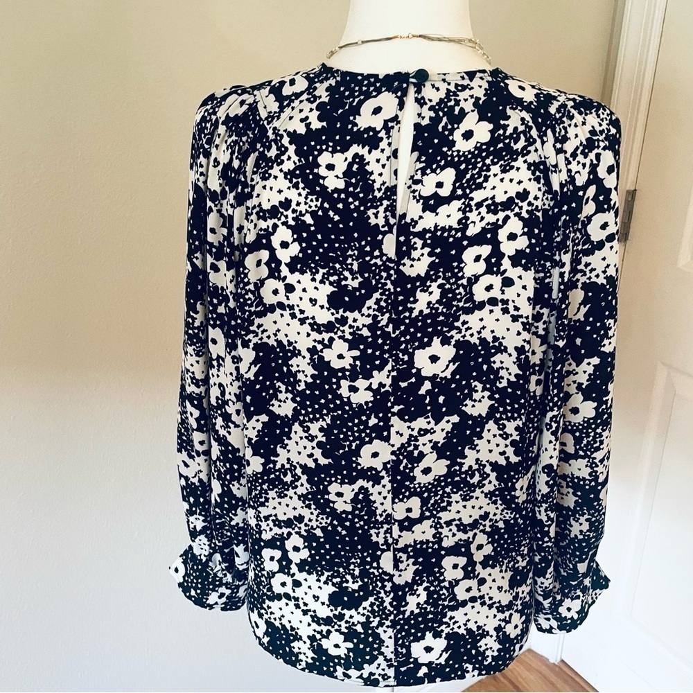 Ann Taylor Women's Floral Daisy Long Sleeve Shift Dress - Black/White, Size S - Picture 8 of 10